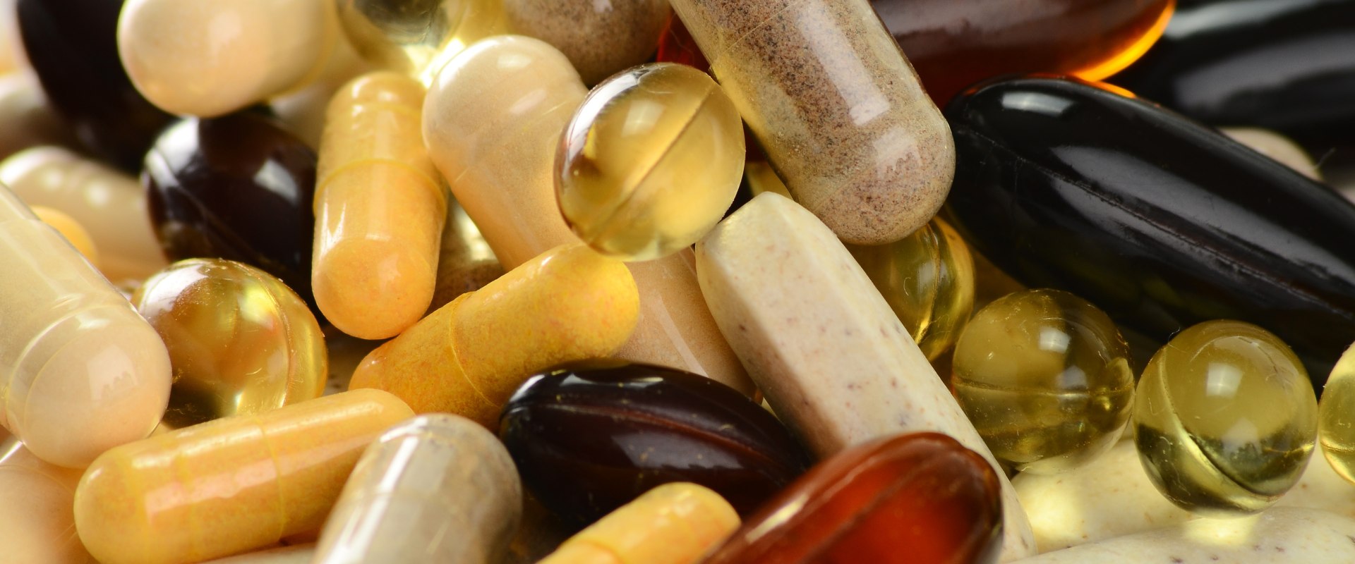 What Supplements Should Not Be Taken with Medication? A Comprehensive Guide